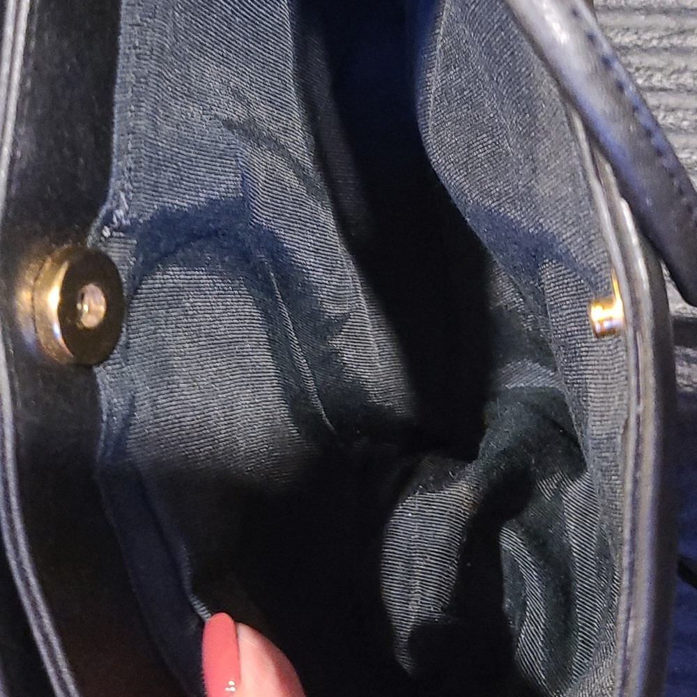 Vintage Black Faux Leather Clutch - Picture 5 of 6